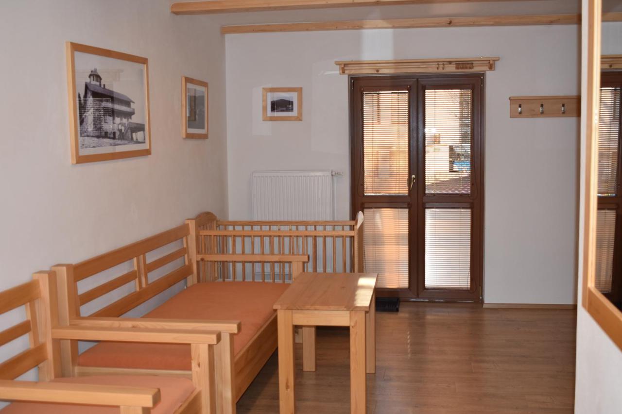 Penzion U Jelena Zelezna Ruda Exterior photo